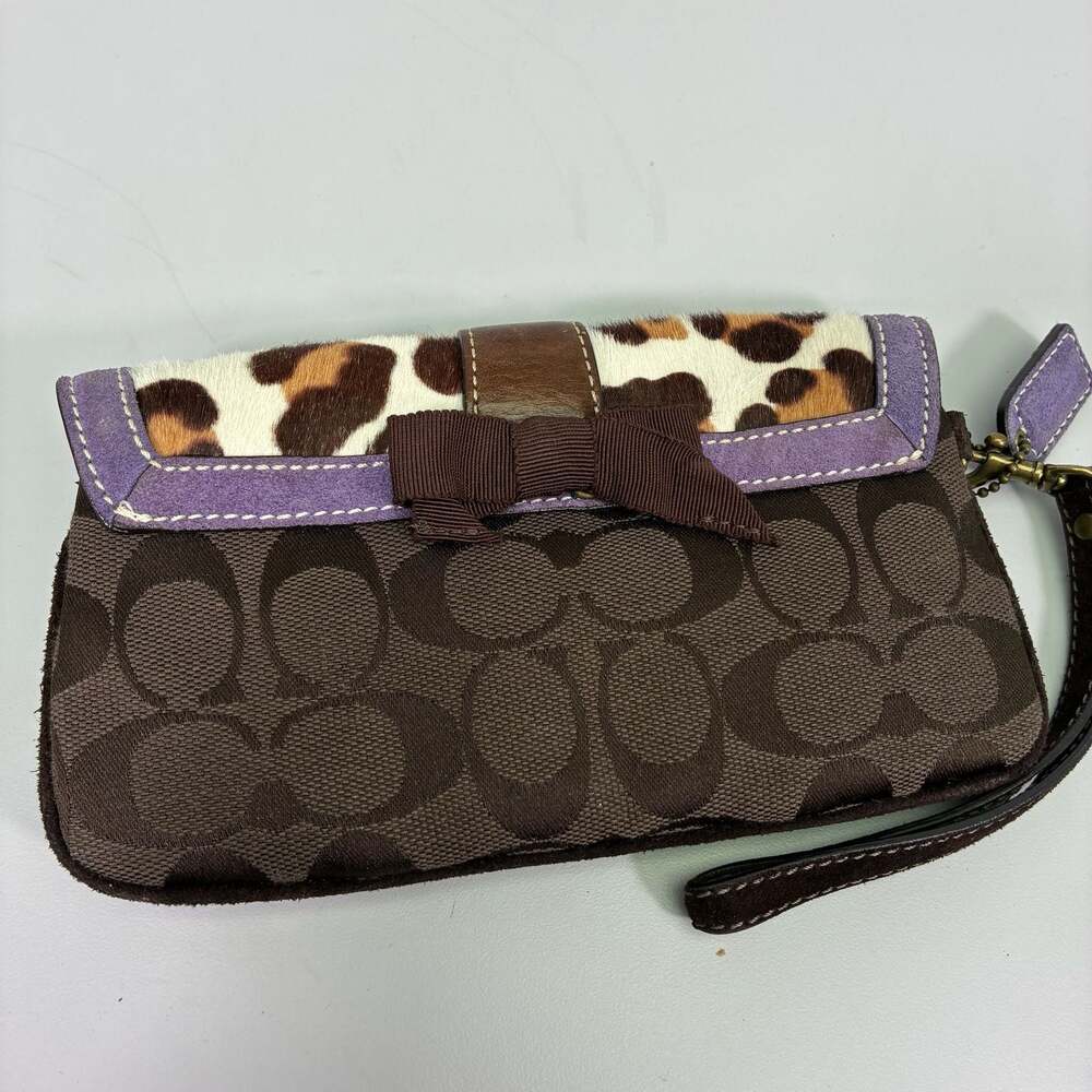 Coach Signature Canvas Leopard Print Calf Hair Purple Suede Buckle Wristlet - Picture 9 of 10